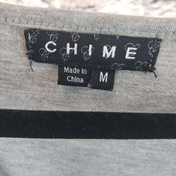 Chime Romper - Picture 2 of 4